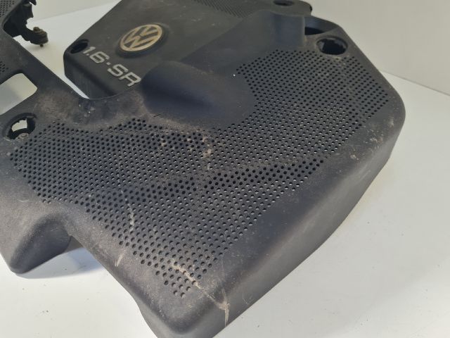 bontott VW BORA Felső Motorburkolat