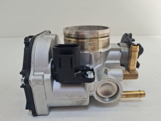 bontott VW BORA Fojtószelep (Mechanikus)