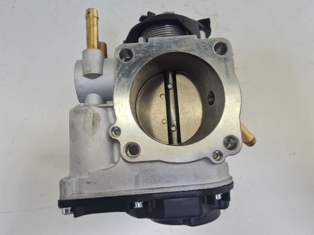 bontott VW BORA Fojtószelep (Mechanikus)