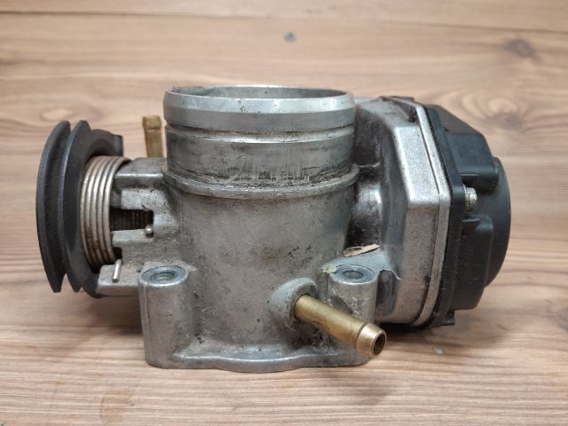 bontott VW BORA Fojtószelep (Mechanikus)