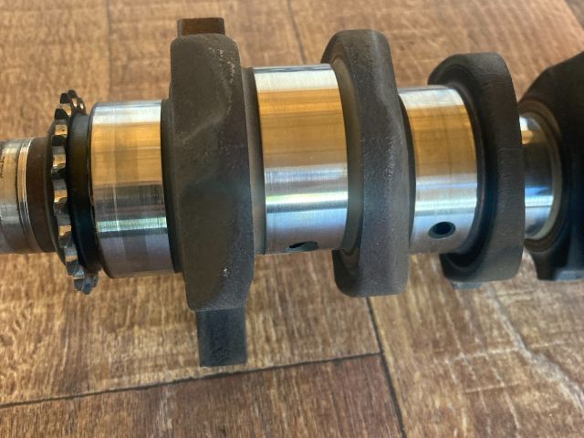 bontott VW BORA Főtengely (Magában)