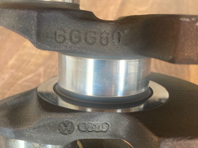 bontott VW BORA Főtengely (Magában)