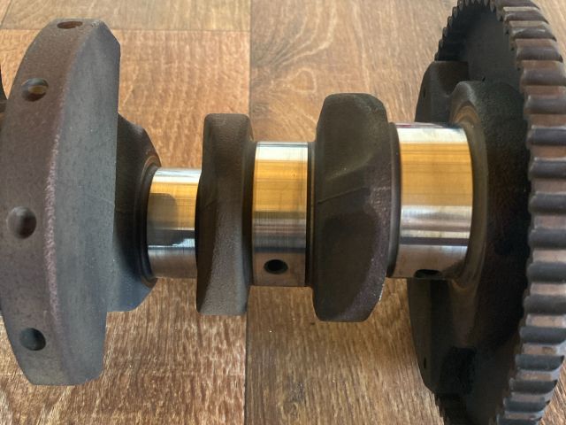 bontott VW BORA Főtengely (Magában)