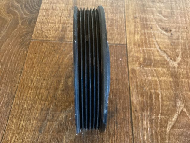 bontott VW BORA Főtengely Szíjtárcsa