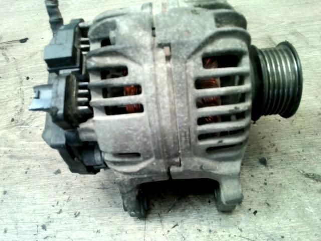 bontott VW BORA Generátor