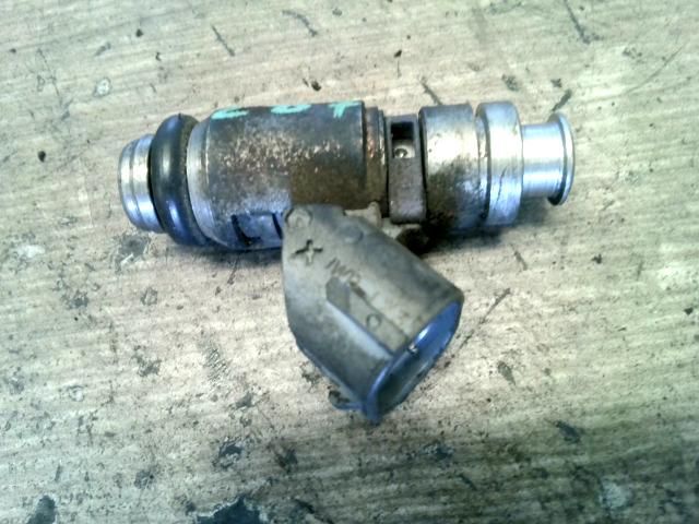 bontott VW BORA Porlasztó (1 db)