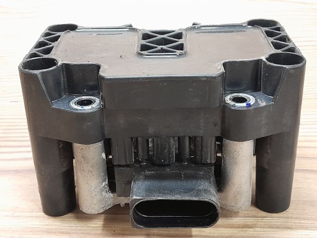 bontott VW BORA Gyújtótrafó