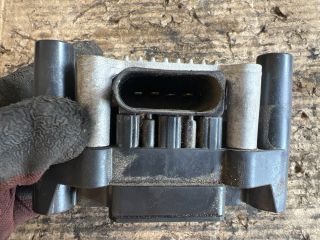 bontott VW BORA Gyújtótrafó