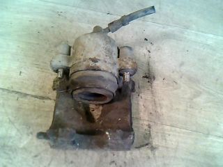 bontott VW BORA Jobb első Féknyereg Munkahengerrel