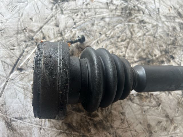 bontott VW BORA Jobb Féltengely