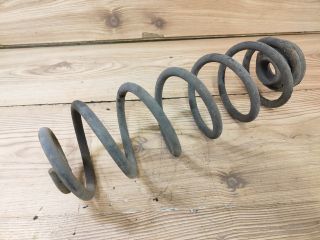 bontott VW BORA Jobb hátsó Rugó