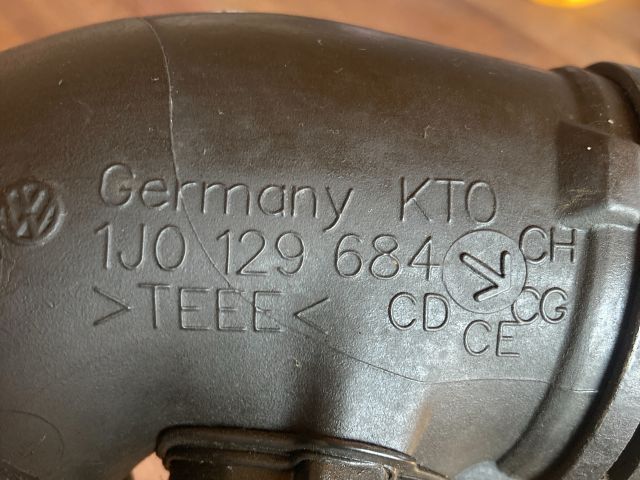 bontott VW BORA Légbeömlő Cső