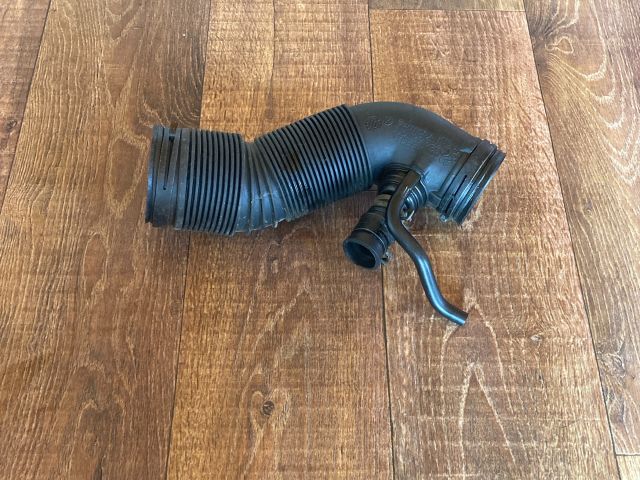 bontott VW BORA Légbeömlő Cső