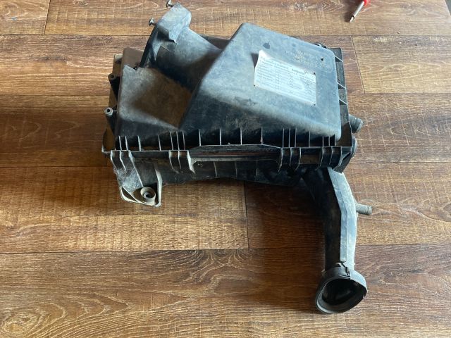 bontott VW BORA Légszűrő Ház