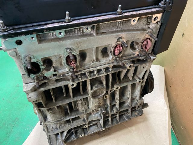 bontott VW BORA Motor (Fűzött blokk hengerfejjel)