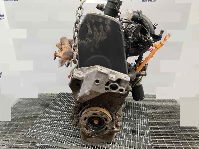 bontott VW BORA Motor (Fűzött blokk hengerfejjel)