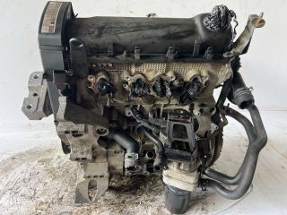 bontott VW BORA Motor (Fűzött blokk hengerfejjel)