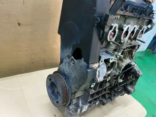 bontott VW BORA Motor (Fűzött blokk hengerfejjel)
