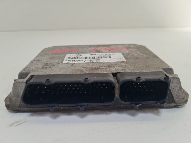 bontott VW BORA Motorvezérlő