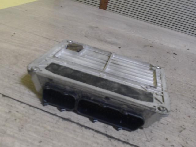 bontott VW BORA Motorvezérlő