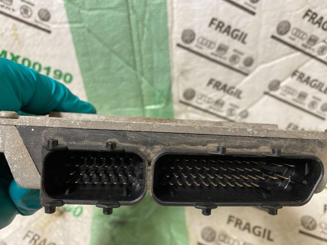 bontott VW BORA Motorvezérlő
