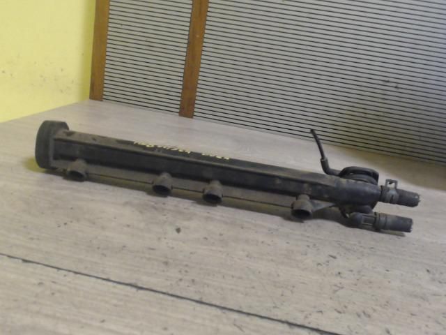 bontott VW BORA Porlasztó Sor / Híd