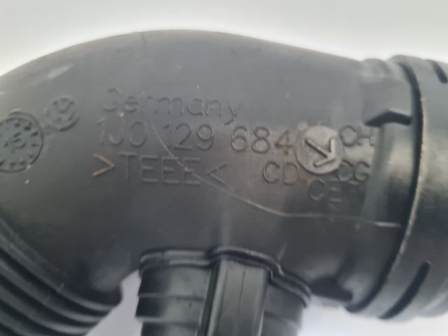 bontott VW BORA Szívó Cső