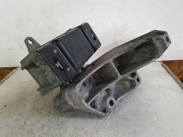 bontott VW BORA Váltó Tartó Bak (Pozíciófüggetlen)