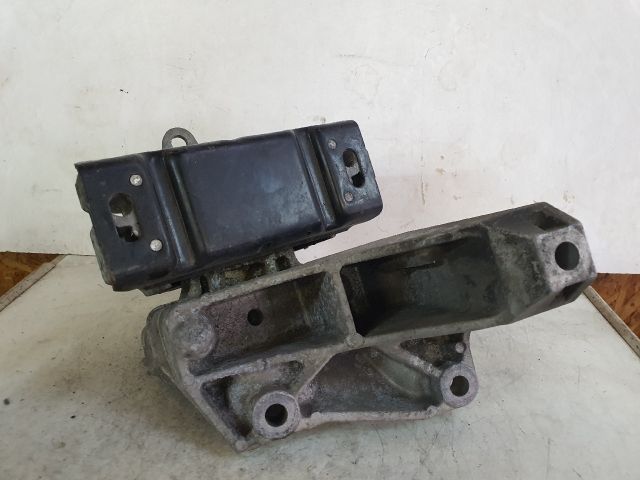 bontott VW BORA Váltó Tartó Bak (Pozíciófüggetlen)