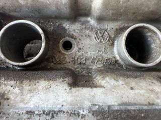 bontott VW BORA Vezérműtengely Házzal