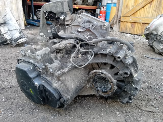 bontott VW BORA Váltó (Mechanikus)