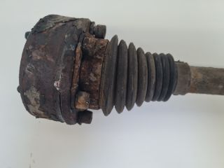 bontott VW BORA Bal hátsó Féltengely