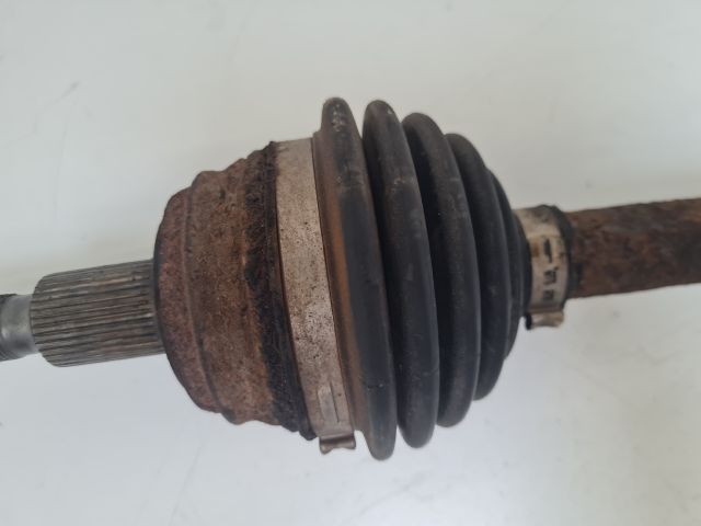 bontott VW BORA Bal hátsó Féltengely