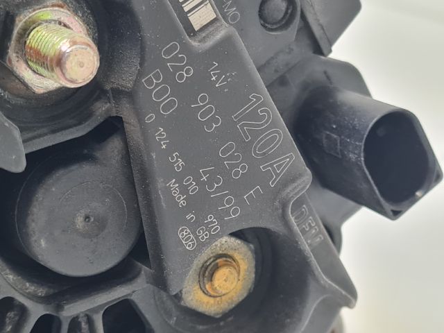 bontott VW BORA Generátor