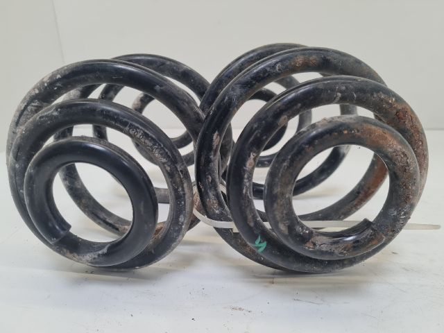 bontott VW BORA Hátsó Rugó Pár