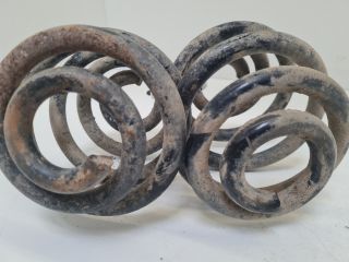 bontott VW BORA Hátsó Rugó