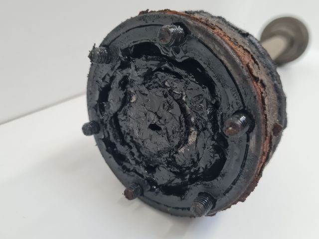 bontott VW BORA Jobb hátsó Féltengely