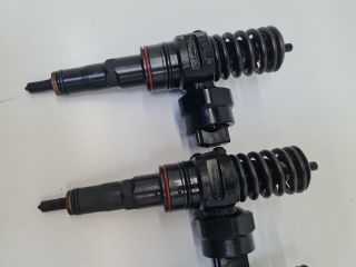 bontott VW BORA Porlasztó Sor / Híd