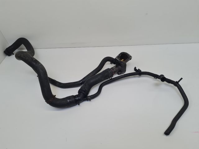 bontott VW BORA Termosztátház Csővel