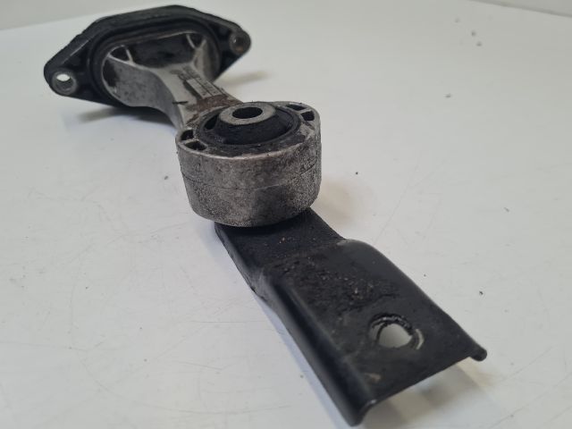 bontott VW BORA Váltó Tartó Bak (Pozíciófüggetlen)