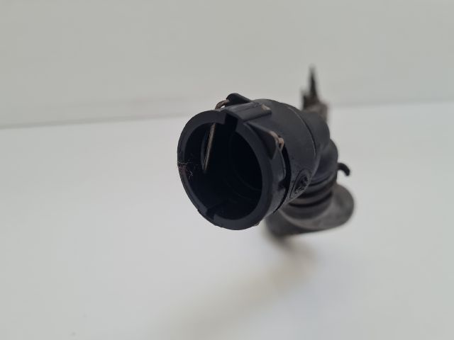 bontott VW BORA Vízcső