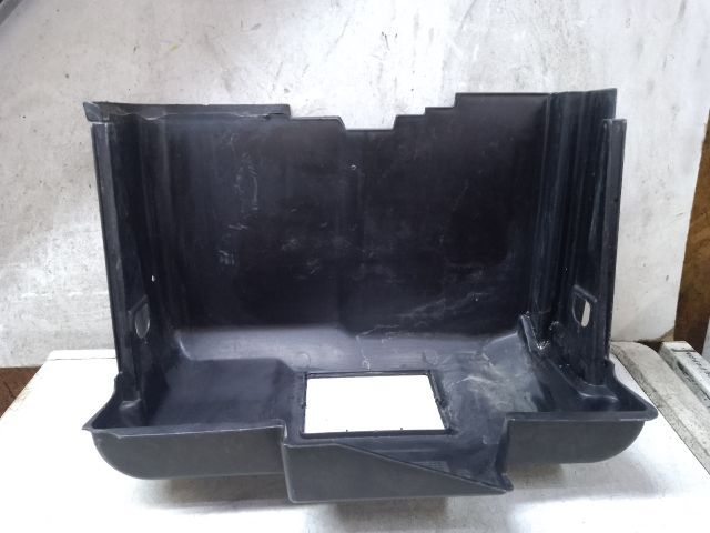 bontott VW BORA Akkumulátor Fedél