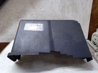 bontott VW BORA Akkumulátor Fedél