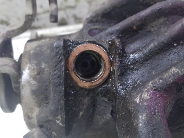 bontott VW BORA Bal hátsó Féknyereg Munkahengerrel