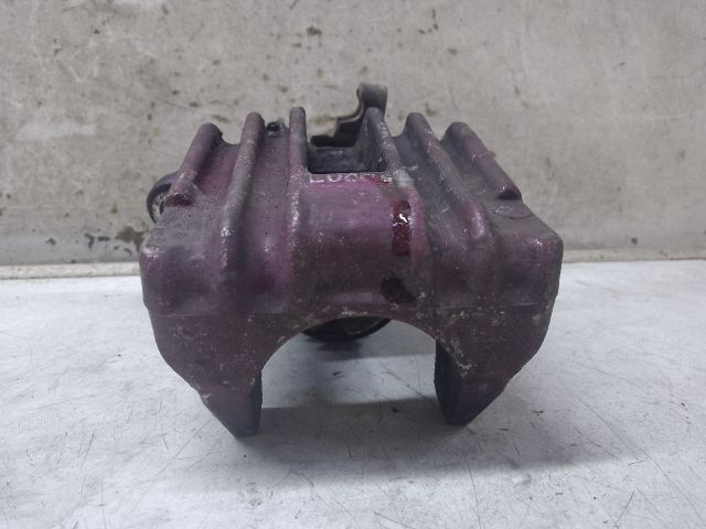 bontott VW BORA Bal hátsó Féknyereg Munkahengerrel