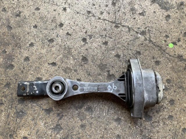 bontott VW BORA Billenésgátló Bak