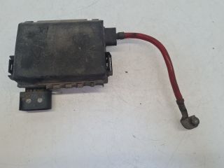 bontott VW BORA Biztosítéktábla Motortér