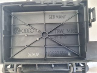 bontott VW BORA Biztosítéktábla Motortér