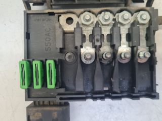 bontott VW BORA Biztosítéktábla Motortér