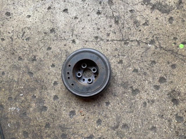 bontott VW BORA Főtengely Szíjtárcsa